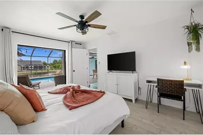 2102 SE 8th St, Cape Coral, FL 33990 - Photo 19