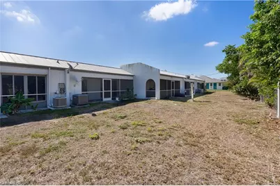 4608 SE 4th Pl #6, Cape Coral, FL 33904 - Photo 5