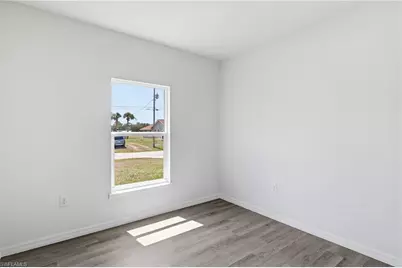 1406 Ford Cir, Lehigh Acres, FL 33936 - Photo 23