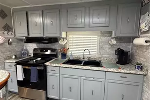 1176 Pylant Dr, Moore Haven, FL 33471 - Photo 15
