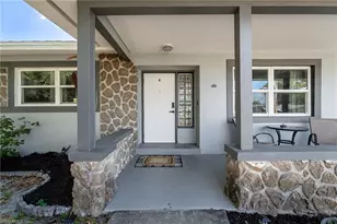 417 NE 14th Ave, Cape Coral, FL 33909 - Photo 3