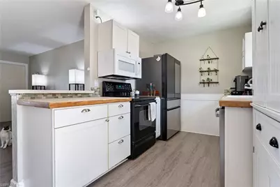 417 NE 14th Ave, Cape Coral, FL 33909 - Photo 17