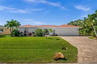 1432 Venetian Ct, Cape Coral, FL 33904 - Photo 1
