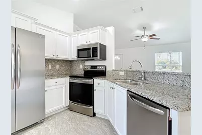 18522 Robinson Ave, Port Charlotte, FL 33948 - Photo 11