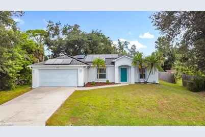 18522 Robinson Ave, Port Charlotte, FL 33948 - Photo 1