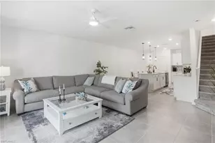1451 Weeping Willow Ct, Cape Coral, FL 33909 - Photo 9