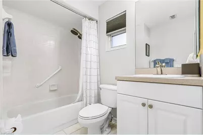 3613 SE 3rd Pl, Cape Coral, FL 33904 - Photo 23