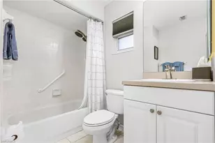 3613 SE 3rd Pl, Cape Coral, FL 33904 - Photo 23