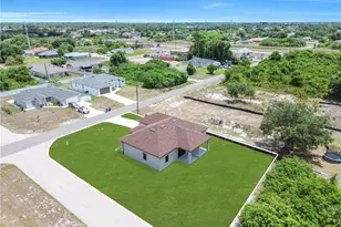 3115 2nd St SW, Lehigh Acres, FL 33976 - Photo 33