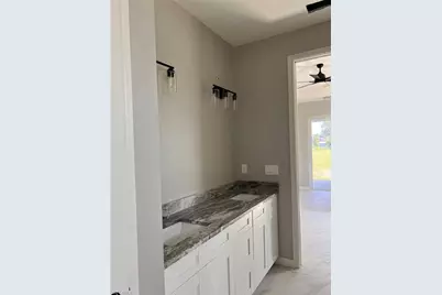 2500 33rd St SW, Lehigh Acres, FL 33976 - Photo 11