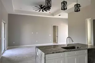 2500 33rd St SW, Lehigh Acres, FL 33976 - Photo 23