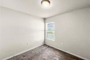18321 Gibraltar Ln, Lehigh Acres, FL 33936 - Photo 19