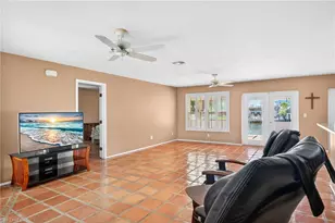 12279 Matlacha Blvd, Matlacha Isles, FL 33991 - Photo 5