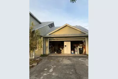 2121 SW 11th Ct, Cape Coral, FL 33991 - Photo 15