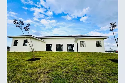 3424 NE 21st Pl, Cape Coral, FL 33909 - Photo 31