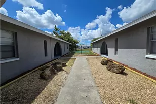702 SE 47th St, Cape Coral, FL 33904 - Photo 7