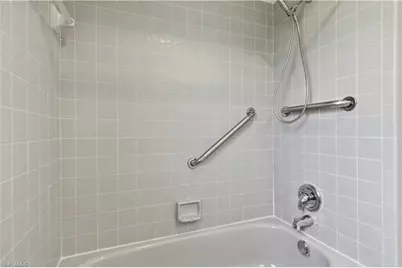 624 Mohawk Pkwy, Cape Coral, FL 33914 - Photo 13