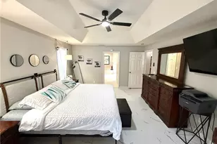 2639 SW 5th St, Cape Coral, FL 33991 - Photo 13