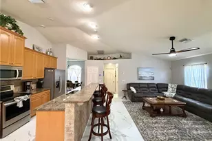 2639 SW 5th St, Cape Coral, FL 33991 - Photo 7