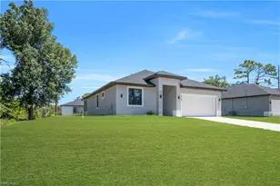 6208 Forest Ct, Labelle, FL 33935 - Photo 5