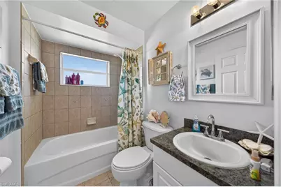 3437 NE 9th Pl, Cape Coral, FL 33909 - Photo 23