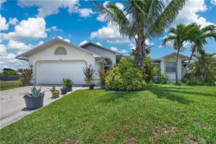 3437 NE 9th Pl, Cape Coral, FL 33909 - Photo 1
