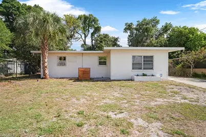 912 Hibiscus Ln, North Fort Myers, FL 33903 - Photo 27