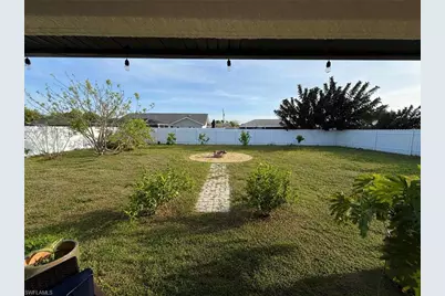 1027 Hancock Bridge Pkwy, Cape Coral, FL 33990 - Photo 25