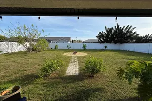 1027 Hancock Bridge Pkwy, Cape Coral, FL 33990 - Photo 25