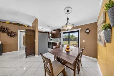 2010 NE 24th Ter, Cape Coral, FL 33909 - Photo 11