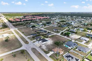2010 NE 24th Terrace, Cape Coral, FL 33909 - Photo 35