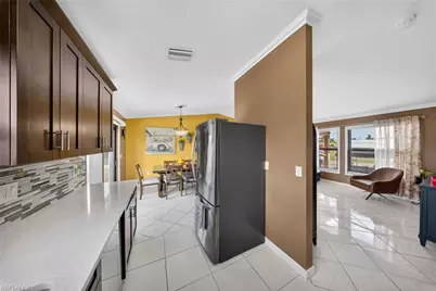 2010 NE 24th Ter, Cape Coral, FL 33909 - Photo 7