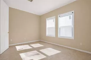 2808 34th St SW, Lehigh Acres, FL 33976 - Photo 9