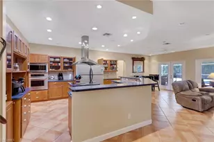 1357 Osceola Dr, Fort Myers, FL 33901 - Photo 15