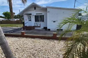 136 Amber Ave, North Fort Myers, FL 33917 - Photo 27