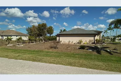 2502 NW 1st St, Cape Coral, FL 33993 - Photo 15