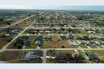 2502 NW 1st St, Cape Coral, FL 33993 - Photo 35