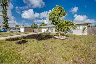 3518 SE 8th Pl, Cape Coral, FL 33904 - Photo 3