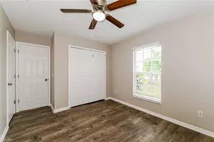 123 Blackstone Dr, Fort Myers, FL 33913 - Photo 11