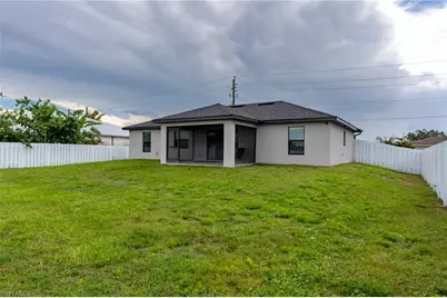 1028 Champion Ave, Lehigh Acres, FL 33971 - Photo 43