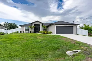 1028 Champion Ave, Lehigh Acres, FL 33971 - Photo 9