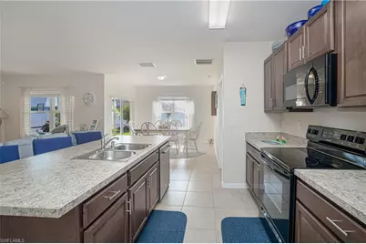 1018 NW 19th St, Cape Coral, FL 33993 - Photo 15