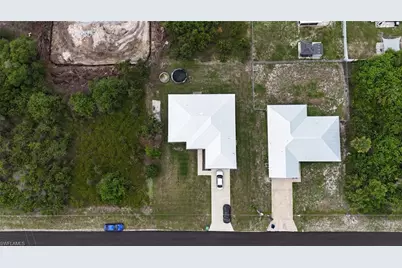 8006 Oakleaf Cir, Labelle, FL 33935 - Photo 11