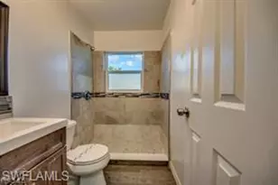 1112 SE 39th Terrace, Cape Coral, FL 33904 - Photo 21