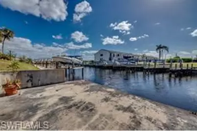 1112 SE 39th Ter, Cape Coral, FL 33904 - Photo 25