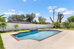 2515 SE 4th Ave, Cape Coral, FL 33904 - Photo 35