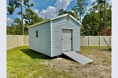 1302 Magnolia Ave, Lehigh Acres, FL 33972 - Photo 43