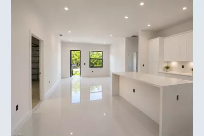 703 Long Island St E, Lehigh Acres, FL 33974 - Photo 5