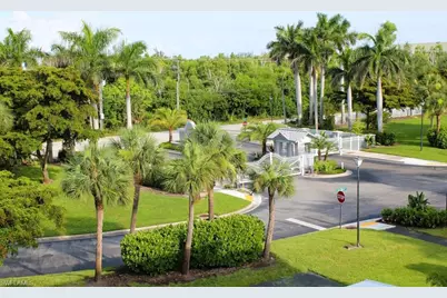 16625 Lake Circle Dr #523, Fort Myers, FL 33908 - Photo 19