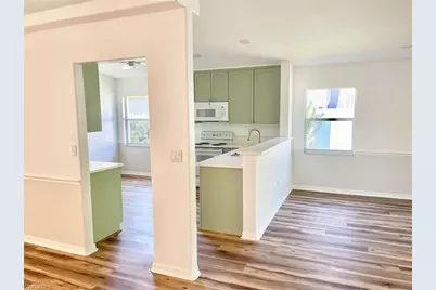 7588 Cameron Cir, Fort Myers, FL 33912 - Photo 5